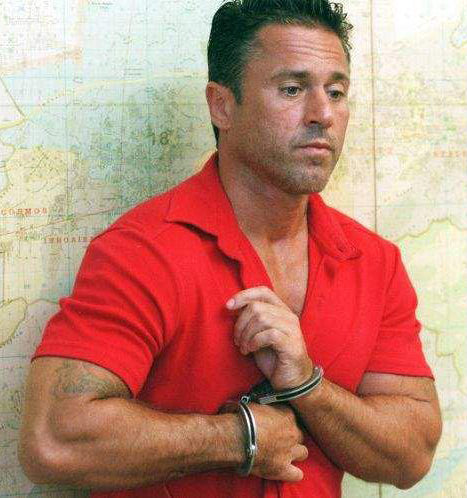 Red Shirt, Handcuffs